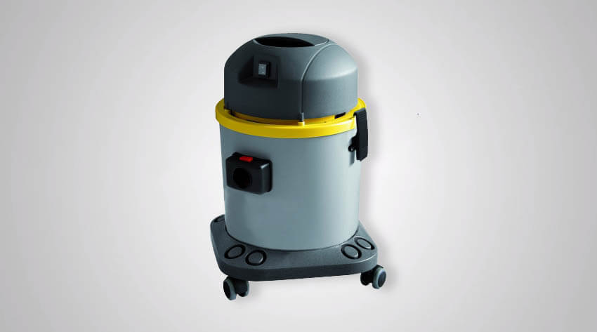 35 Litre silenced motor vacuum cleaner