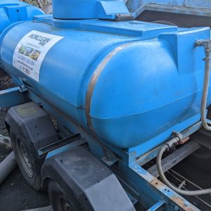 1100 litres water bowser