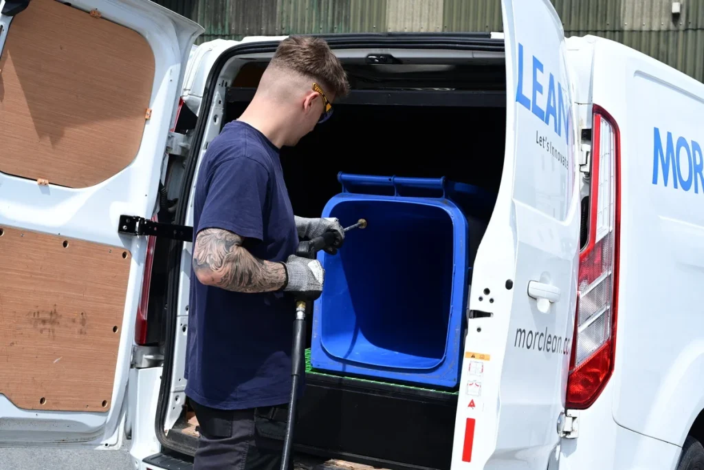 https://www.morclean.com/wp-content/uploads/2024/07/bin-wash-metro-4-1024x683.webp